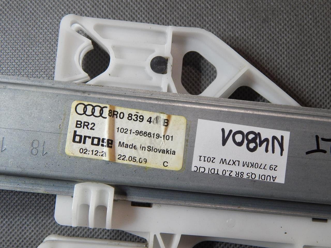 AUDI Q5 8R mechanism windows left rear part 8R0839461B