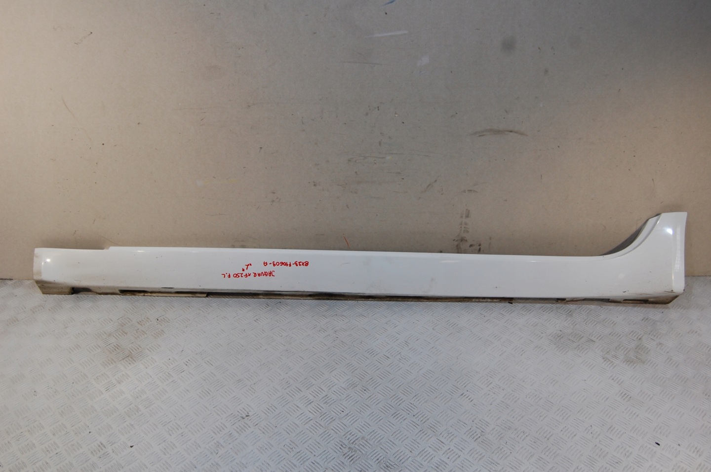 cap threshold threshold left JAGUAR XF X250 LIFT