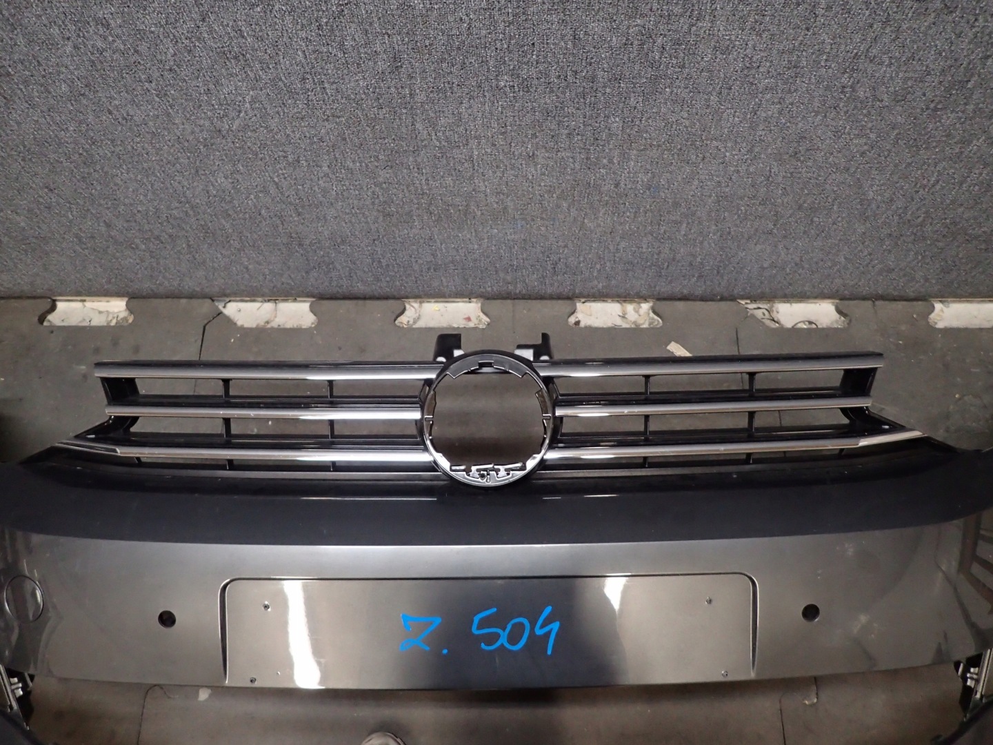 bumper front VW TOURAN 15