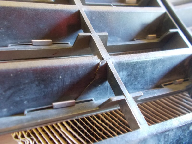GRILLE MERCEDES MB E KLASA W211