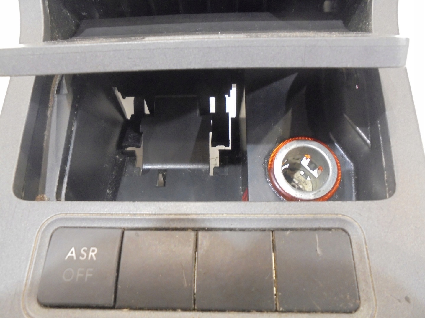 passenger compartment ashtray ASR VW GOLF V 1K0857961