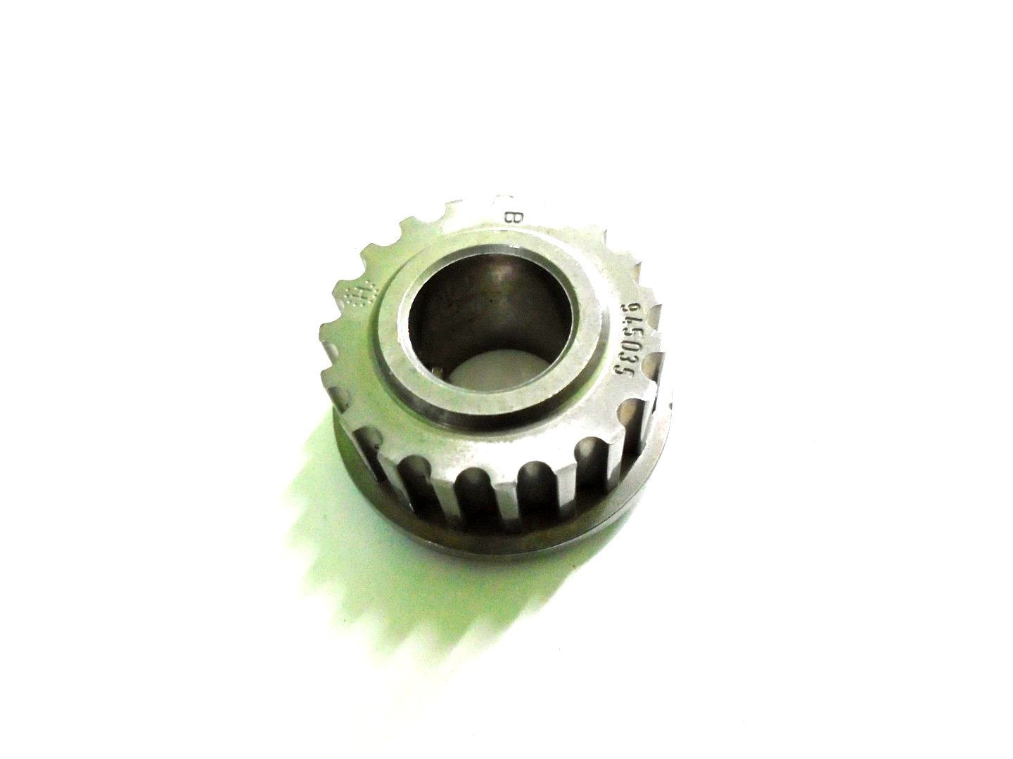 6. 8200945035 шестерня грм коленвала logan renault. Шестерня коленвала логан 1. 6 8 клапанов артикул. Шестерня грм логан 1.