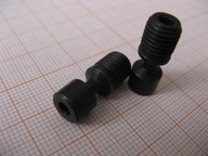 31.Śruba zaciągająca kowadełko w nożu M8x1