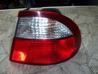 DAEWOO LANOS PRAWA TYLNA LAMPA W KLAPE
