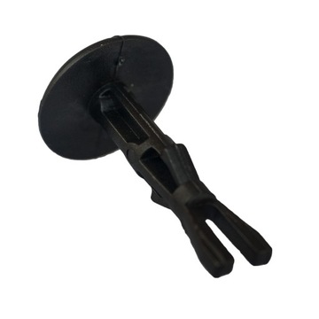 фото thumb №1, Кліпса штифт бампера підкрилки do toyota auris avensis corolla verso yaris