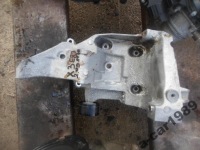 фото thumb №1, Кронштейн генератора bmw x3 e83 2.0d 177km