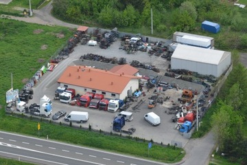 Зацепить крыло арки заднего колеса Volvo FH 13 FM