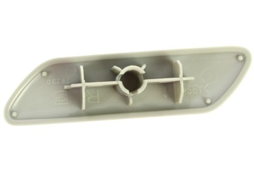 фото thumb №2, Заглушка склоомивача лампи pr toyota rav4 iii 08-