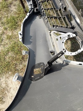 фото thumb №8, Бампер перед передний renault scenic iv 16-