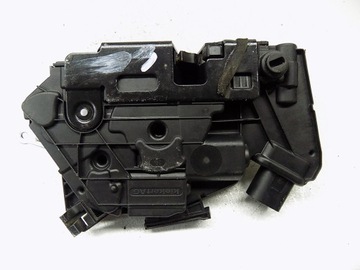 фото thumb №8, Замок двері лівий задня 6-pin - vw passat cc 08-11 eu