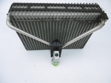 фото thumb №1, Радіатор обігрівач кондиціонера volvo xc90