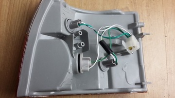 фото thumb №15, Лампа габаритна поворотник поворотник перед r/l toyota hi-ace hiace 89-92 r