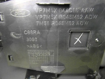 фото thumb №10, Подлокотник туннель средний ford kuga mk1 11r