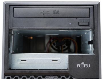 Настольный ПК Fujitsu i5 8 ГБ 500 ГБ Win10