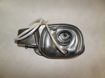 фото thumb №1, Vw touareg кришка заливної пального 7p6809857