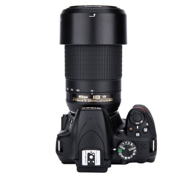 AF-P DX NIKKOR 70–300 мм f/4,5–6,3G ED VR COVER