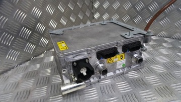 фото thumb №5, Mercedes w205 гибрид зарядное устройство аккумулятора 0009005909