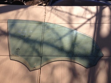 Audi a4 b8 стекло дверь правых передних 2011r. фото №1