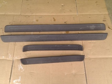 Планка пороговая накладка правая перед mazda 6 08-12 фото №1