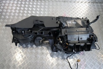 Комплектна обігрівач audi a8 s8 4h0 4h1820005h фото №1