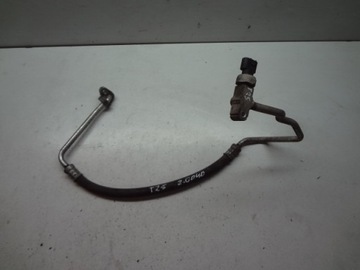 Toyota avensis ii t25 2.0 d4d шланг кондиціонера фото №1