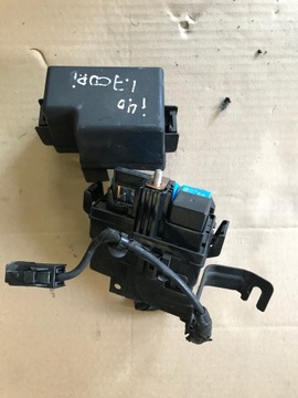 Корпус коробка запобіжників hyundai i40 crdi фото №1