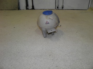 Crafter sprinter 906 бачок расширительный воды фото №1