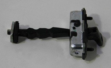 Kia ceed 2 ii ограничитель дверь передних правых фото №1