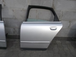 дверь левая Audi A4 B6 седан LY7W --