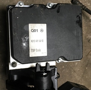 Mercedes w212 pump block abs a2124313512, фото