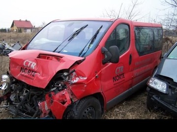 Trafic vivaro 2 карта двери левая дверь 2010 2011 2012, фото