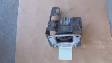 C3 207 cushion bracket gearbox 9680079880, фото