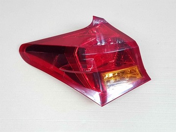 Auris 12 - 15 фонарь задний левая led подсветка светодиодная хетчбек, фото