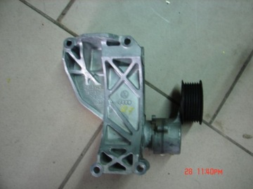 Audi q7 3.0 tsi кронштейн 06e903143g, фото