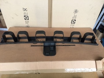 Ford kuga 08-13 fasteners в bumper back, фото