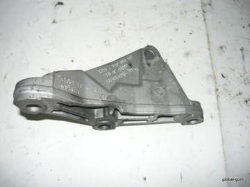 Кронштейн опора 7810698 bmw e90, фото