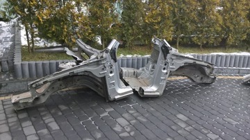 Ford mondeo mk3 apron spar left front/ rights, фото