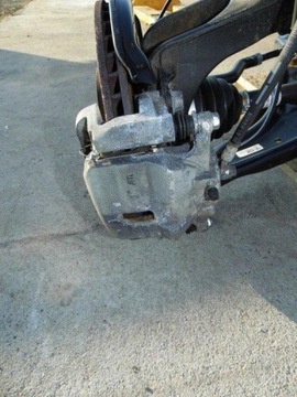 Nissan qashqai 2 calipers clamp front right, фото