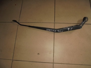 Nissan serena 2. 3-door wiper blade holder right front, фото