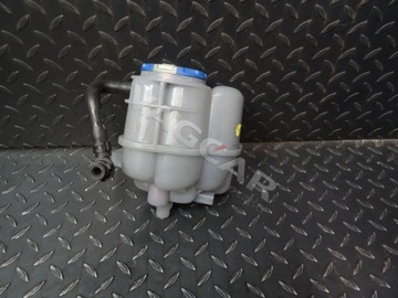 Washer fluid tank 8w1121405c audi a4 b9, фото