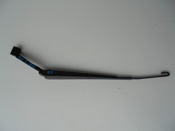 Qashqai 2 j11 1.5 dci wiper blade holder 2013 -, фото