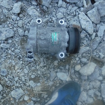 Compressor air conditioner clio 2 8200037058, фото