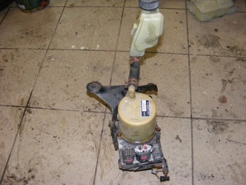 Mazda 3 5 power steering pump 03-09 1.6 citd 1.8 2.0, фото