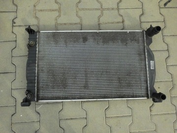 Audi a4 b7 04 - 2.0 tfsi water radiator 8e0121251ae, фото