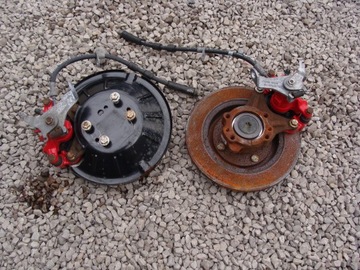 Trunnion hub left rear fiesta mk7 st2 2016!, фото