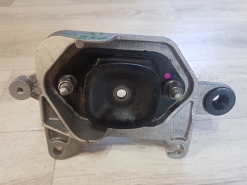 Кронштейн подушка коробки renault megane 4 112221641r, фото