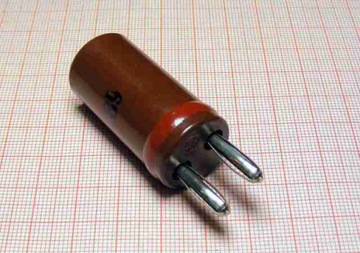 Rezonator kwarcowy 232,125kHz [232]