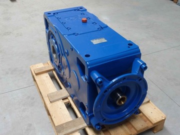 MOTOREDUKTOR PRZEKŁADNIA 54kW i=62