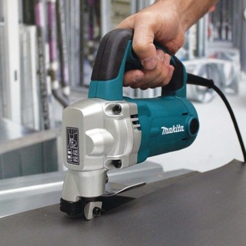 Ножницы по металлу Makita 710 W 3,2 мм + чемодан