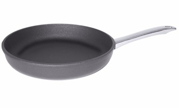 Patelnia nieprzywierajaca indukcja tytanowa 24cm